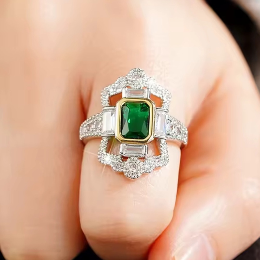 Vintage 2 color Silver and gold  Green Gemstone Ring